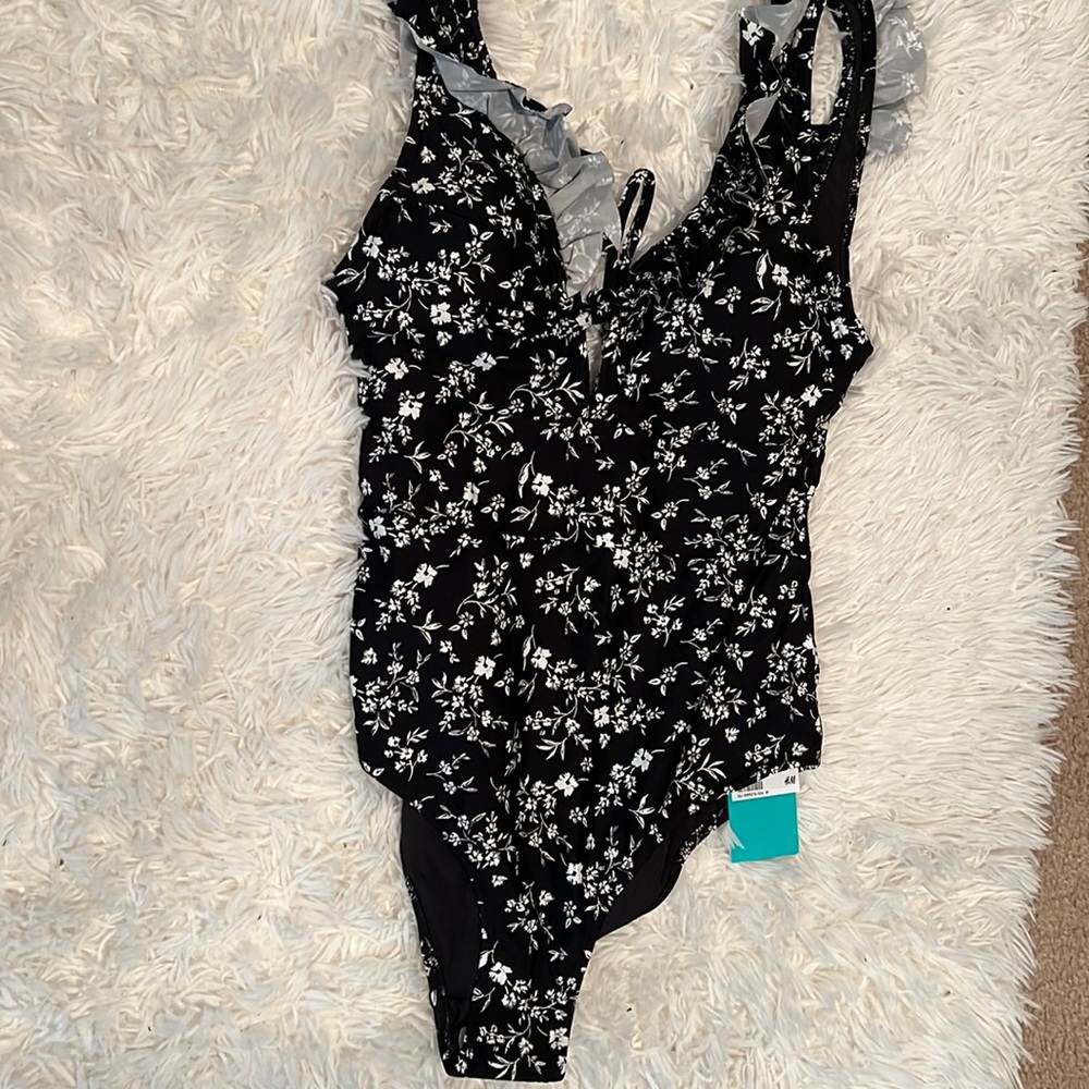 Brand new one piece bathing suit